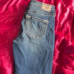True Religion “Halle” mid rise super skinny jeans size “31” never worn